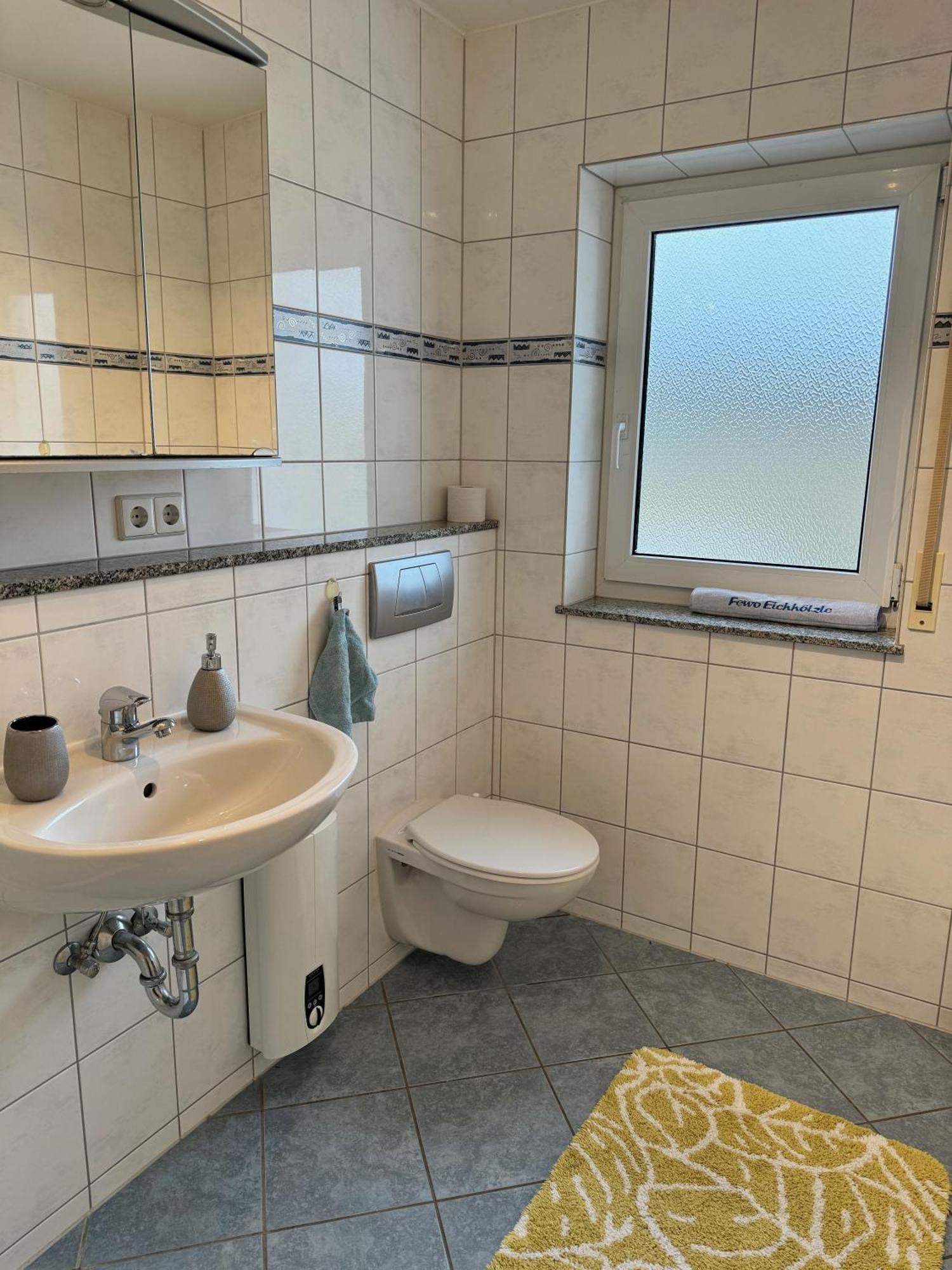 Ferienhaus Eichhoelzle Muensingen Luaran gambar